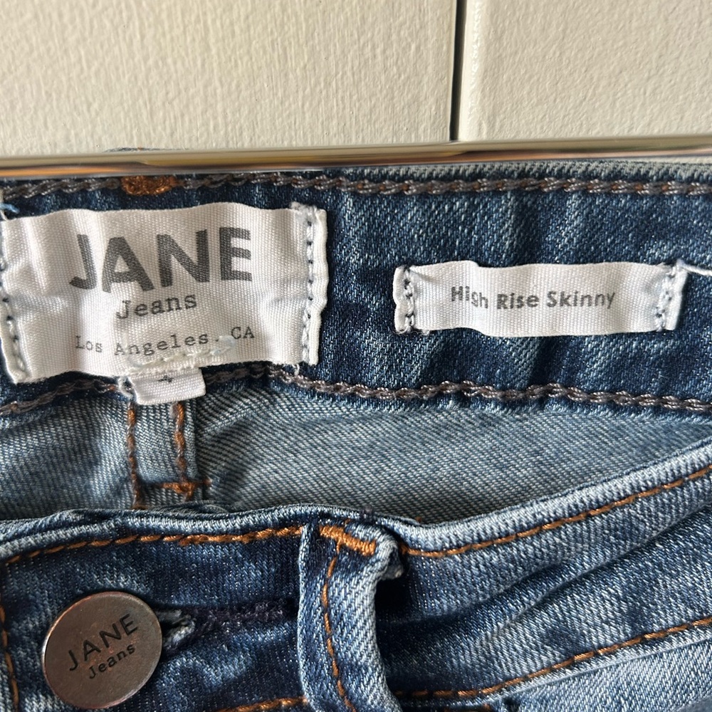 Jane Jeans - Picture 3 of 3